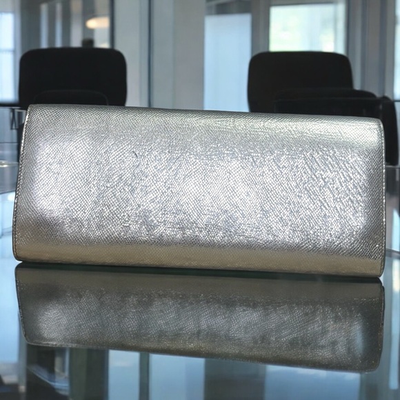 YSL Metallic Silver Flap Clutch - Picture 4 of 9